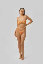 Blackbough-Swim7605_2048x.jpg.7879e20d7fe2c6c5240c8490885f0a7f.webp