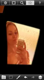 Kaley Cuoco (9).webp