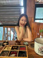 1.mp4_000000866.webp