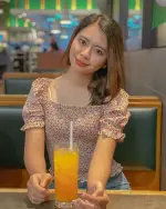 Mia 40.webp