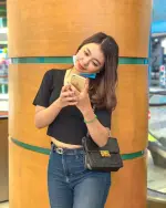 Mia 34.webp