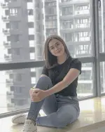 Mia 32.webp