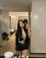 farhoneyvee_1744994584_3613598943512601250_51531567.webp