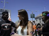 very public nip slip _VzeZOzht.webp