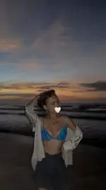 more-beach-photos-v0-s1p1r9aq3pje1.webp