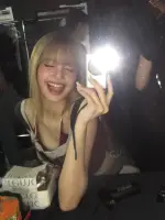 First stop - Seoul city! 오랜만에 완전체로 다시 돌아온 BLACKPINK! 블링크와 함께해서 너무 소중하고 행복한 시간이었요!🥰 역시 첫 시작은 한...webp