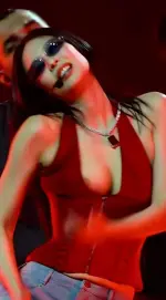 jen3.webp jen3.webp