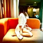 rH8NyhJR_400x400.webp