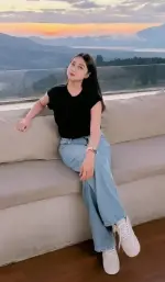 Zaphirra - AirAsia Flight Attendant - MahinangNilalang (10).webp