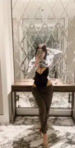 snaptik_7349370476088544517_1.webp