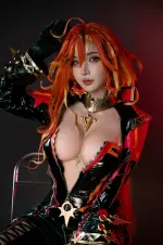 Umeko J cosplay Mavuika - Genshin Impact (6).webp