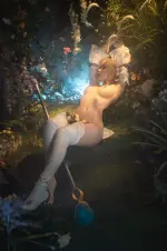Nekokoyoshi (爆机少女喵小吉) cosplay Lux - League of Legends (26).webp