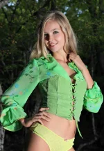 mplstudios-sienna-enchanting-debut-01_w800.webp mplstudios-sienna-enchanting-debut-01_w800.webp