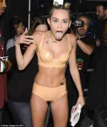 Miley-Cyrus.webp Miley-Cyrus.webp