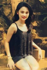 Azzisa Thalia Enopia aka Issa Kenley001.jpg