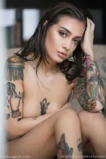 900x1346_846566589a2c80eb0bc766a719134969-685x1024.webp