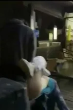 Tinira sa labas ng Fast Food.jpg