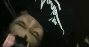 Kuya please hugutin mo na po please lalabasan na ako.jpg