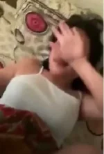Huwag mo akong i video baka mabisto tayo!.webp