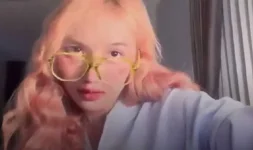 Biglang may tumubong kabote sa Selfie ni Angelie.webp
