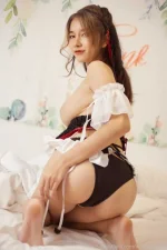 irisadamsone_1560.webp