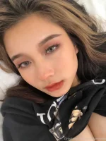 irisadamsone_1668.webp