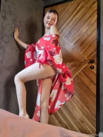 irisadamsone_2128203.webp