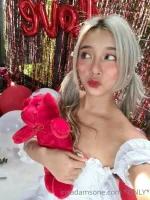 irisadamsone_2128282.webp