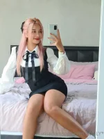 irisadamsone_2128354.webp