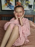 irisadamsone_2128502.webp
