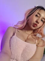 irisadamsone_2128564.webp