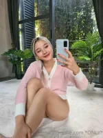 irisadamsone_2128771.webp