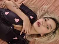 irisadamsone_2128804.webp