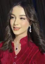 Luna Altas - Mamamooooo (1).webp