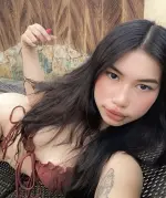 zveynlUK.webp