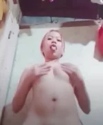 Flex lang daw nya ang kanyang katawan.webp