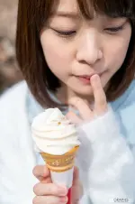 003.webp