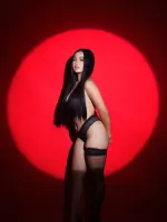 Applause to Miss Twenty Something 💋 (3).webp