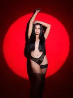 Applause to Miss Twenty Something 💋 (2).webp
