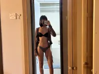 this-cute-body-is-hot-for-you-v0-u2929j2gjmid1.webp