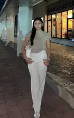 Klariszelle - MahinangNilalang (3).webp Klariszelle - MahinangNilalang (3).webp