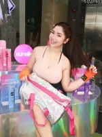 no more choosing between being active and feeling fresh!because with @sunsilkph , freshness d...webp