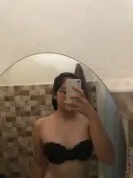 f16811462.webp