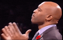 FB_GIF_3937762862636569671.gif