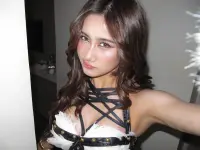 bini_sheena_3751906103304343656.webp