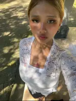 kghanya_032.webp