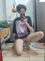 15-i-feel-like-i-got-a-lil-chonky-cos-ive-been-eating-take-out-the7cb8a3bbb076398e.webp