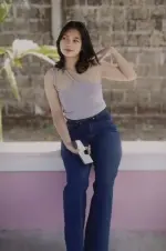 Sofana - Mamamooooo (1).webp