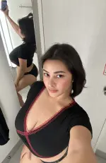 HBAYGHqagAA77Fq.webp