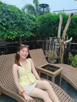 iamchlaraa_1755834693_3704532369303614278_5518424349.webp